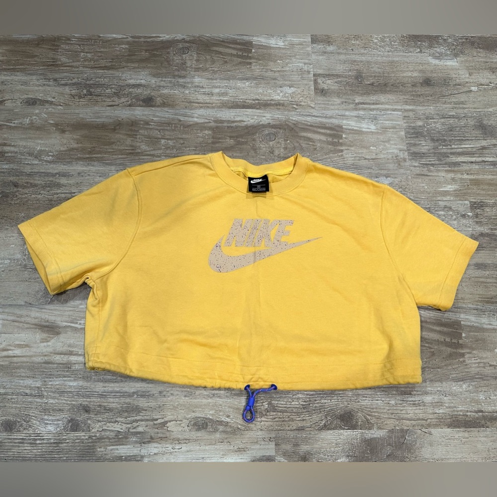 NIKE Women’s 1X Crop Top